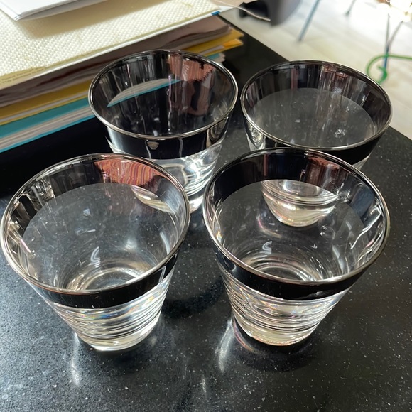 Double Band Shot Glasses. - Picture 1 of 3